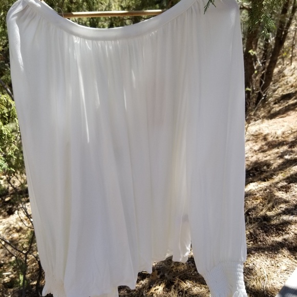 Blouse - Picture 2 of 2